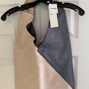 NWT FREE PEOPLE Vegan Leather *Reversible* Bucket Tote bag